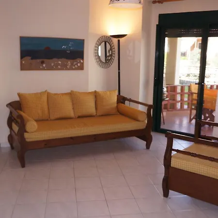Сasa de vacaciones Bouganvillia Plage Nikiti (Sithonia)
