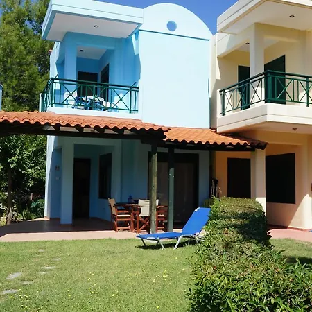 בית נופש Bouganvillia Plage *